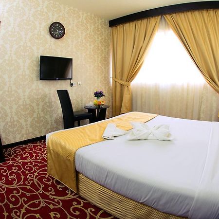 Rafee Hotel Dubai Exterior photo